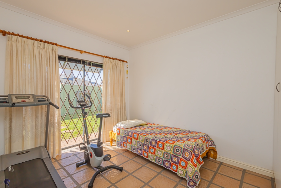3 Bedroom Property for Sale in Country Club Western Cape